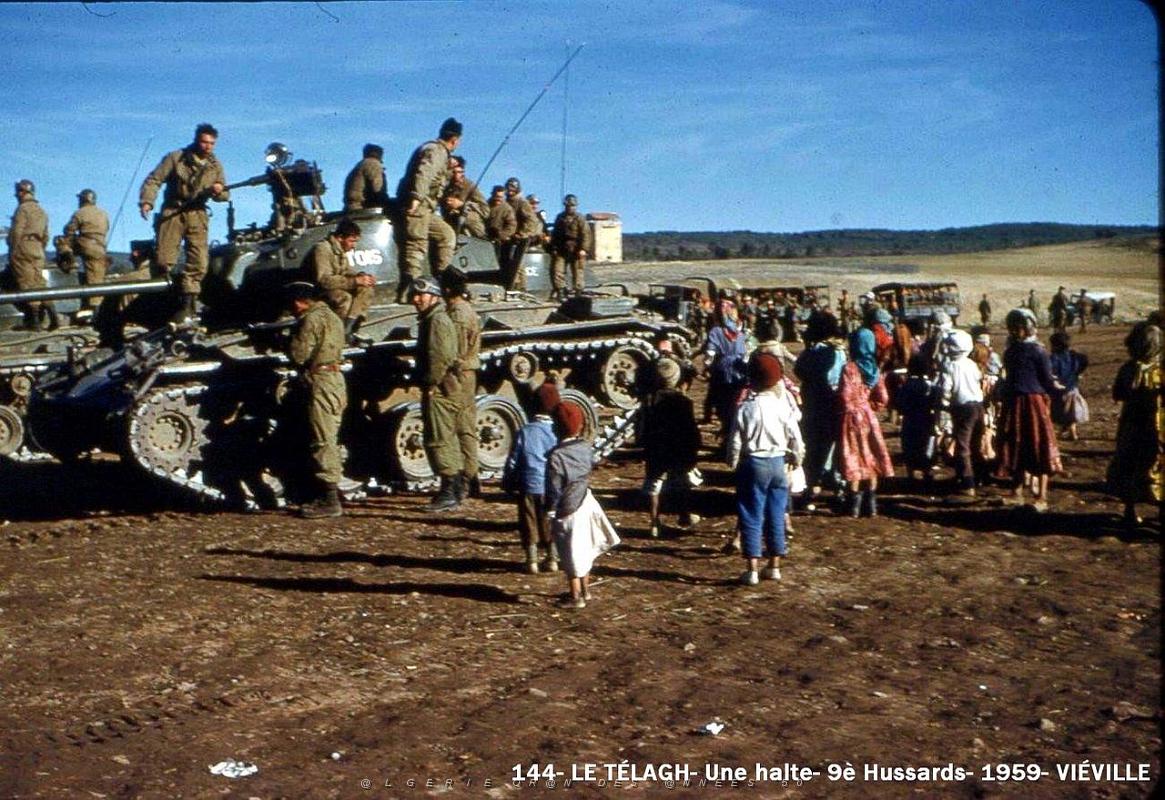144- Le Telagh- une halte- 9e Hussards- 1959- Vieville.jpg